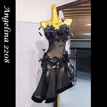 Angelina 2208