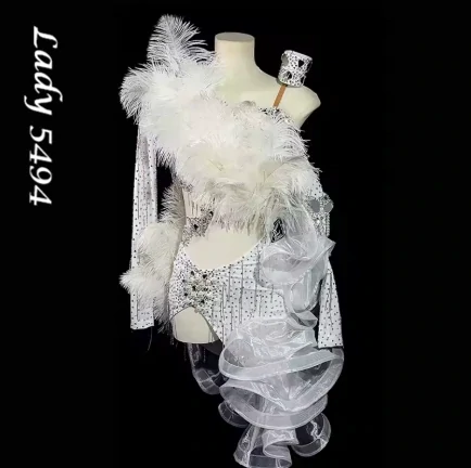 Lady 5494
