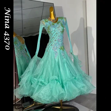 Nina 4370