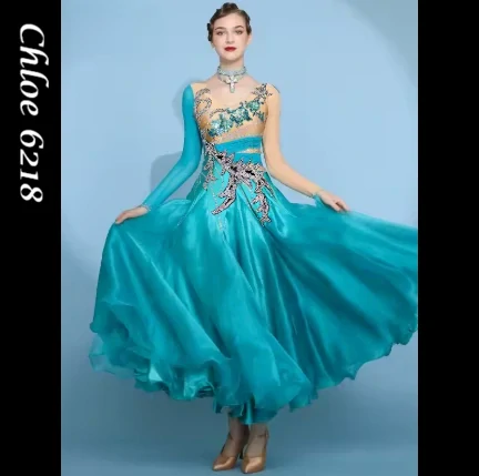 Chloe 6218