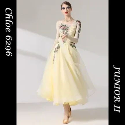 Chloe 6296