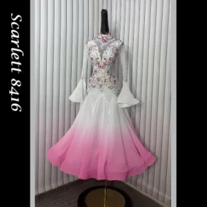 Scarlett 8416