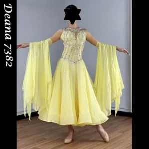 Deana 7382