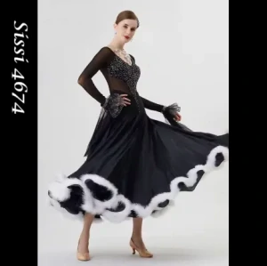 Sissi 4674