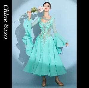 Chloe 6220