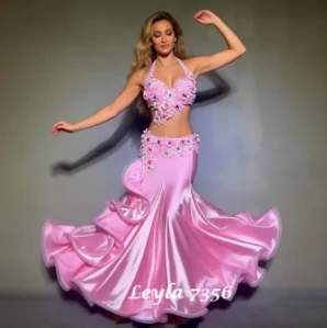 Leyla 7356