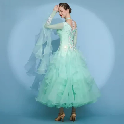 Chloe 6244