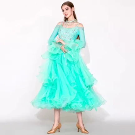 Chloe 6254