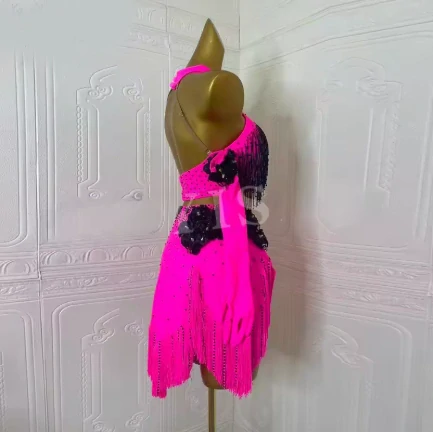 Ariana 7546