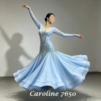 Caroline 7650