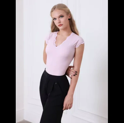Valery 4718