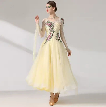Chloe 6296