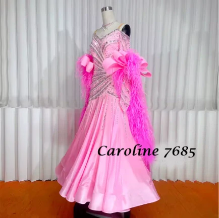 Caroline 7685