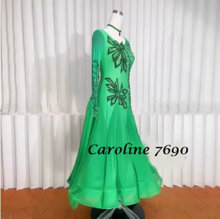 Caroline 7690