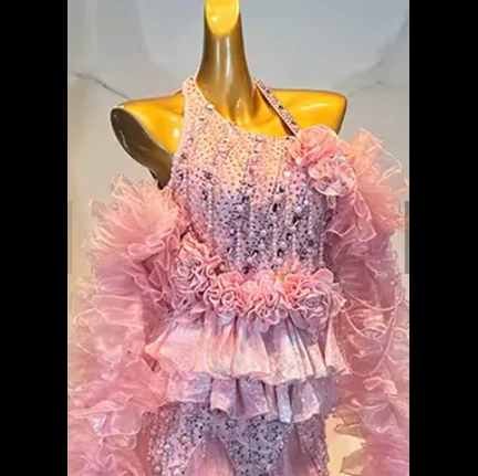 Priscilla 8268