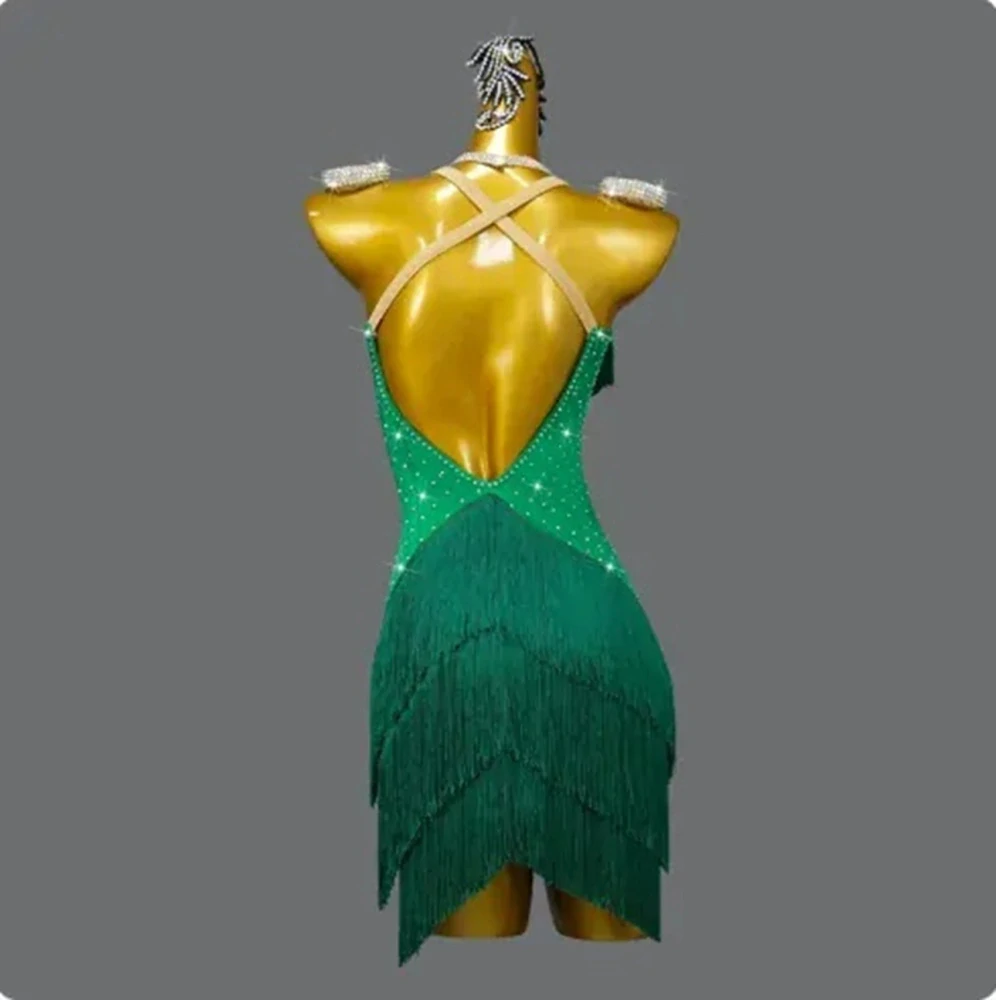 Tamara 5208