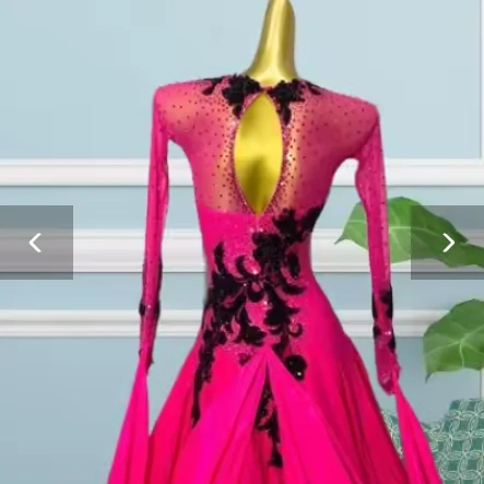 Selena 8443