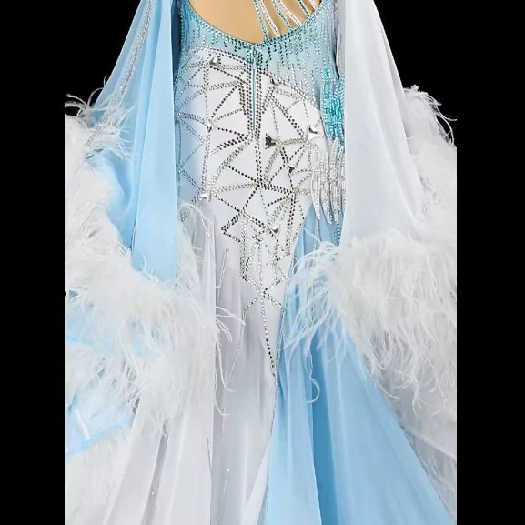 Lucretia 7604